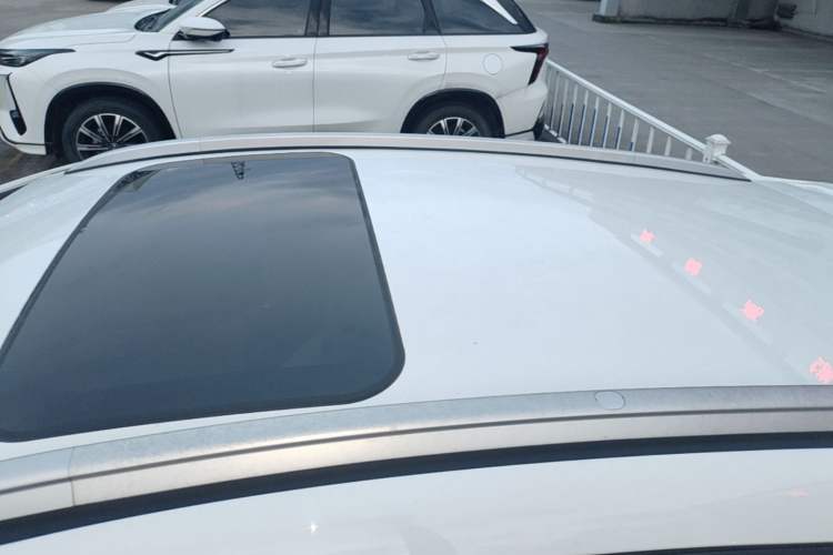 Used Geely Auto Emgrand S 2022 1.4T CVT Crossover Player Edition Roof