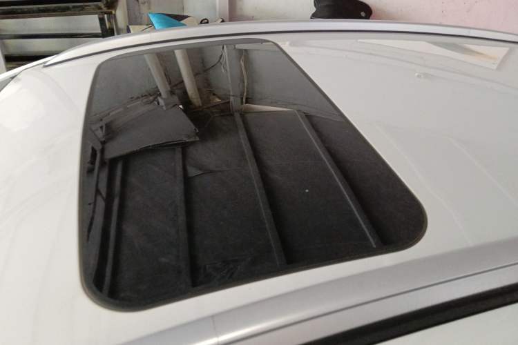 Used Geely Auto Emgrand S 2022 1.4T CVT Crossover Player Edition Roof