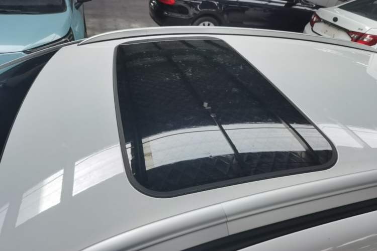 Used Geely Auto Emgrand S 2022 1.4T CVT Crossover Player Edition Roof