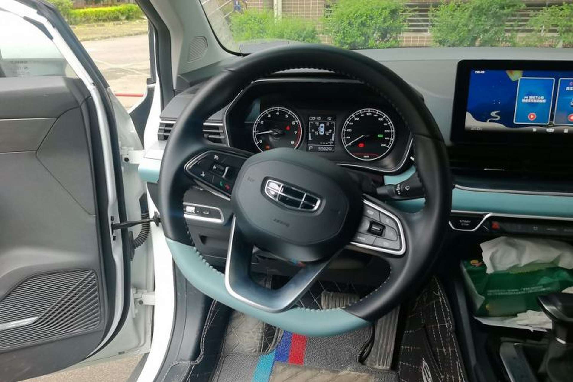 Used Geely Auto Emgrand S 2022 1.4T CVT Crossover Player Edition Steering Wheel
