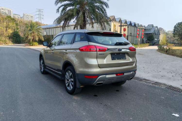 Used Geely Auto Emgrand X7 Sport 2016 1.8TD Automatic ZhiShang Model Exterior 3
