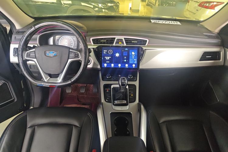 Used Geely Auto Emgrand X7 Sport 2016 2.0L Manual Smart Connect Version Center Console