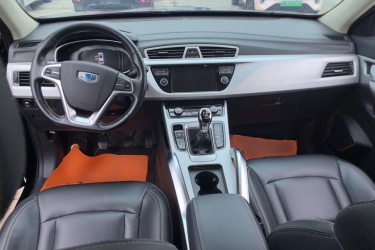 Used Geely Auto Emgrand X7 Sport 2016 2.0L Manual Smart Connect Version Center Console
