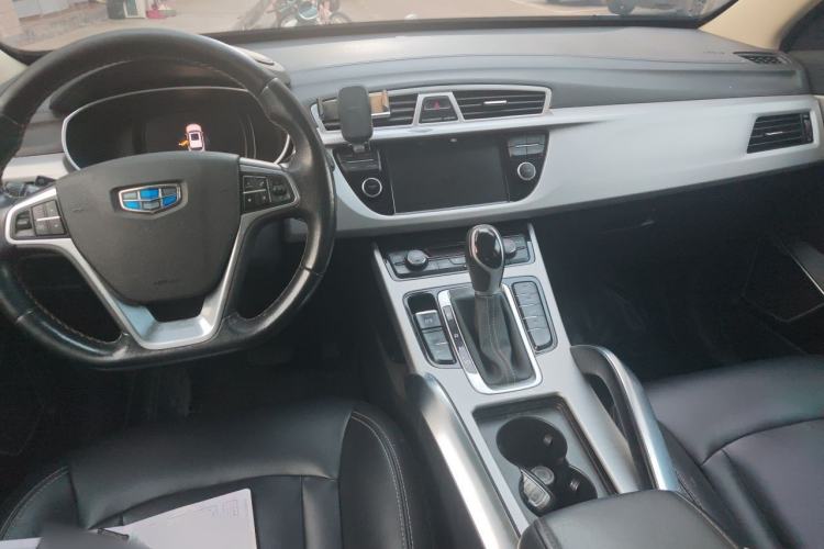 Used Geely Auto Emgrand X7 Sport 2016 1.8TD Automatic Smart Connectivity Version Center Console