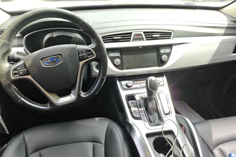Used Geely Auto Emgrand X7 Sport 2016 1.8TD Automatic Smart Model Center Console