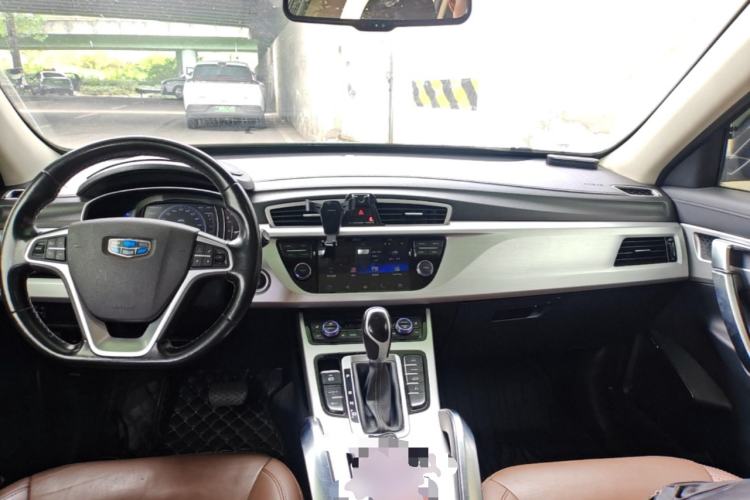 Used Geely Auto Emgrand X7 Sport 2016 1.8TD Automatic Smart Model Center Console