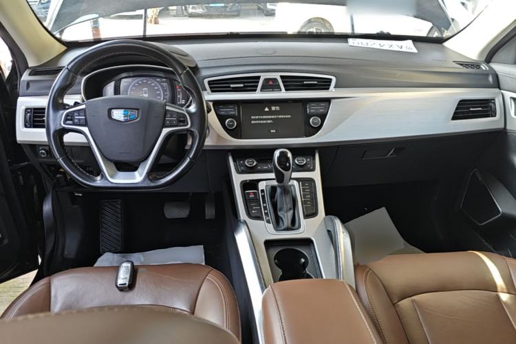 Used Geely Auto Emgrand X7 Sport 2016 1.8TD Automatic ZhiZun Version Center Console