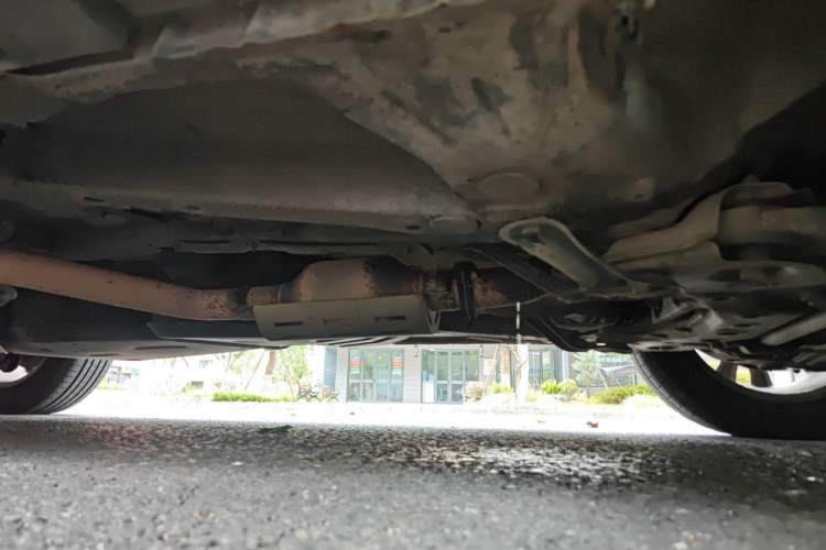 Used Geely Auto Emgrand X7 Sport 2016 1.8TD Automatic ZhiZun Version Chassis Front Right