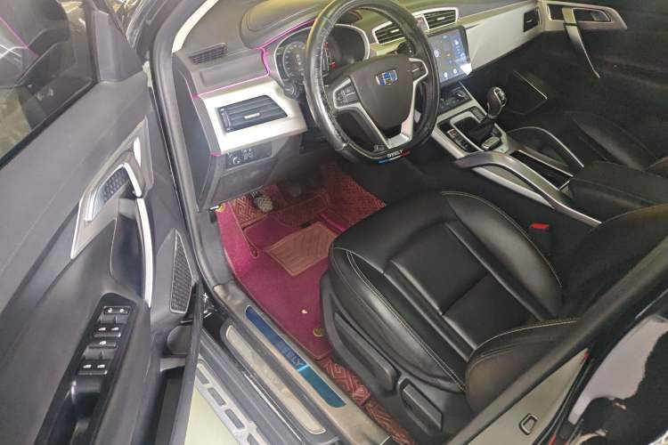 Used Geely Auto Emgrand X7 Sport 2016 2.0L Manual Smart Connect Version Driver Seat
