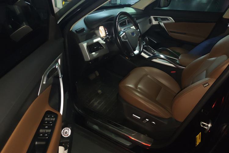 Used Geely Auto Emgrand X7 Sport 2016 1.8TD Automatic ZhiZun Version Driver Seat