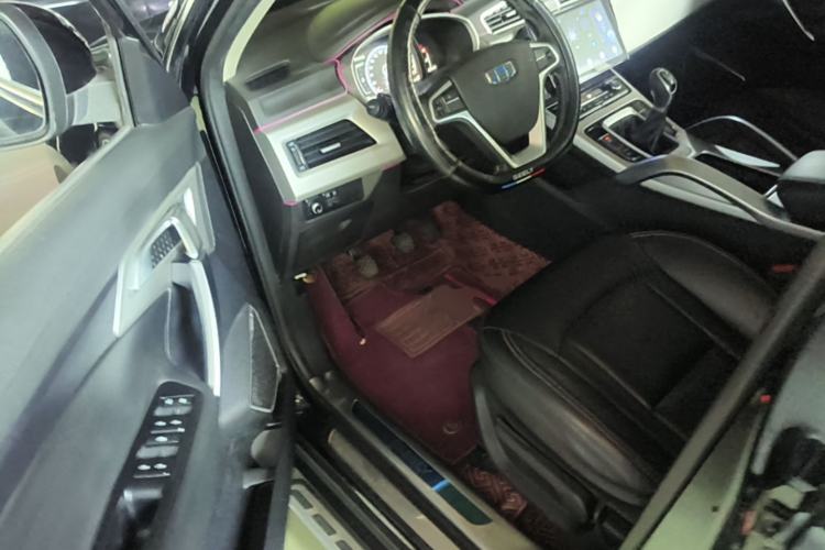 Used Geely Auto Emgrand X7 Sport 2016 2.0L Manual Smart Connect Version Driver Seat