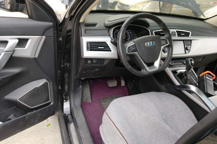 Used Geely Auto Emgrand X7 Sport 2016 1.8TD Automatic Smart Connectivity Version Driver Seat