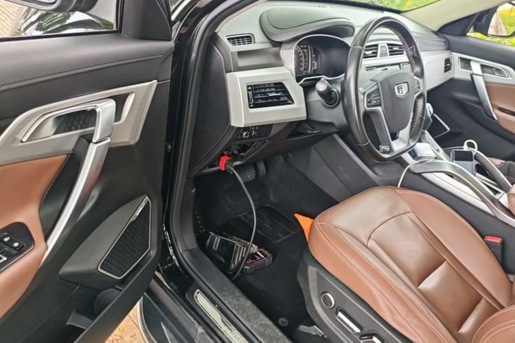 Used Geely Auto Emgrand X7 Sport 2016 1.8TD Automatic All-Wheel-Drive ZhiZun Edition Driver Seat
