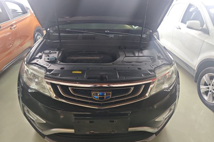 Used Geely Auto Emgrand X7 Sport 2016 2.0L Manual Smart Connect Version Engine Bay