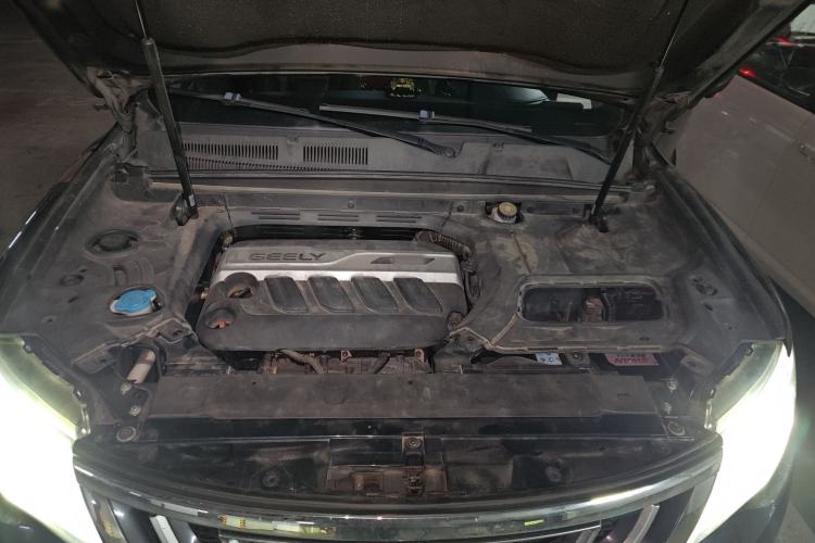 Used Geely Auto Emgrand X7 Sport 2016 1.8TD Automatic ZhiZun Version Engine Bay