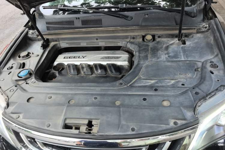 Used Geely Auto Emgrand X7 Sport 2016 1.8TD Automatic ZhiZun Version Engine Bay