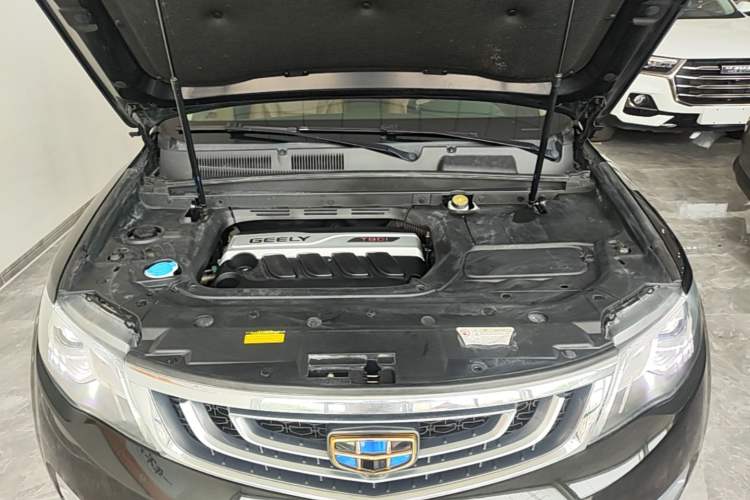 Used Geely Auto Emgrand X7 Sport 2016 1.8TD Automatic ZhiZun Version Engine Bay