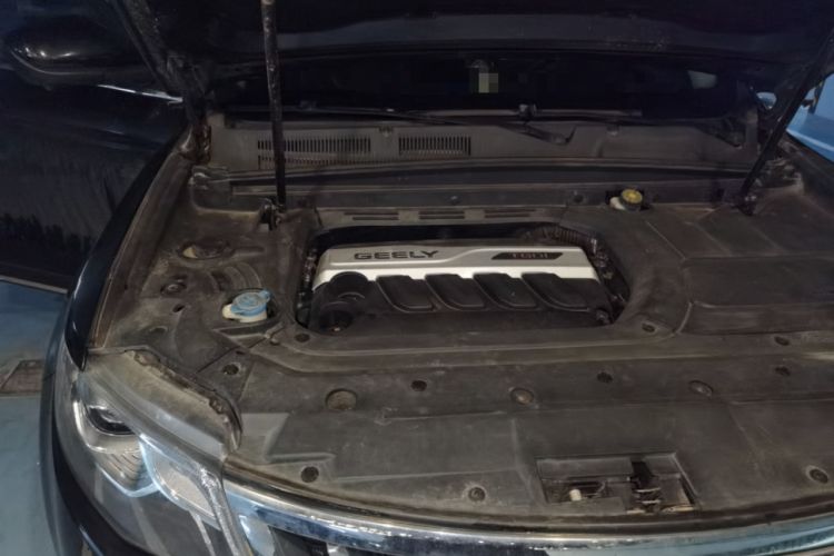 Used Geely Auto Emgrand X7 Sport 2016 1.8TD Automatic ZhiZun Version Engine Bay Right