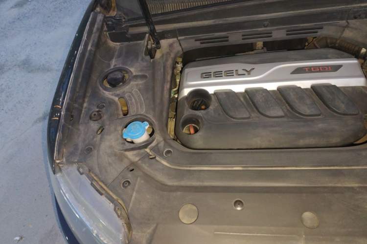 Used Geely Auto Emgrand X7 Sport 2016 1.8TD Automatic Smart Model Engine Bay Right