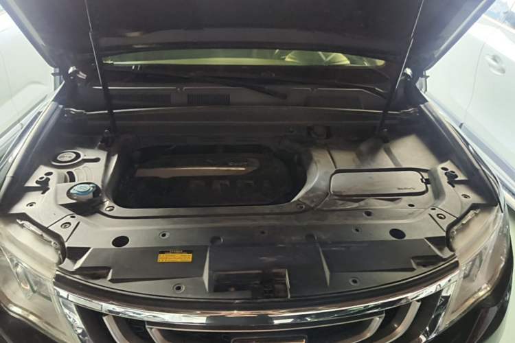 Used Geely Auto Emgrand X7 Sport 2016 2.0L Manual Smart Connect Version Engine Bay
