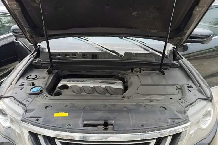 Used Geely Auto Emgrand X7 Sport 2016 1.8TD Automatic Smart Model Engine Bay