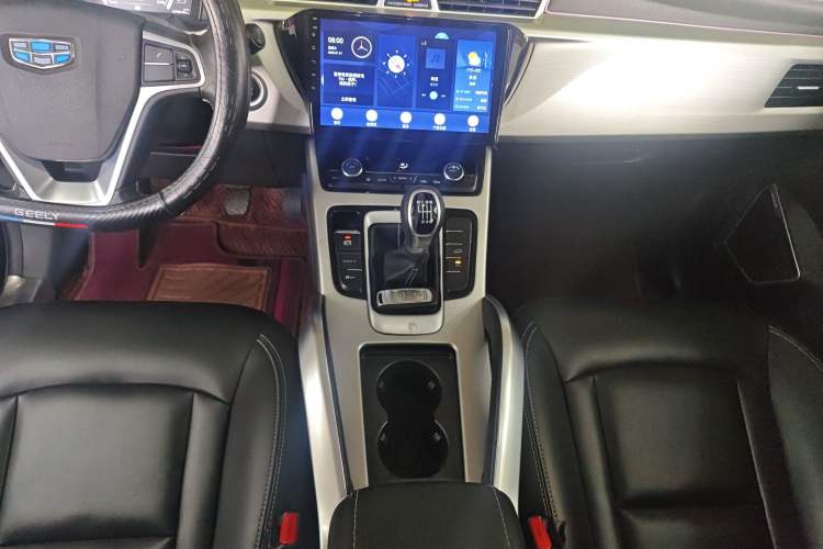 Used Geely Auto Emgrand X7 Sport 2016 2.0L Manual Smart Connect Version Gear Lever