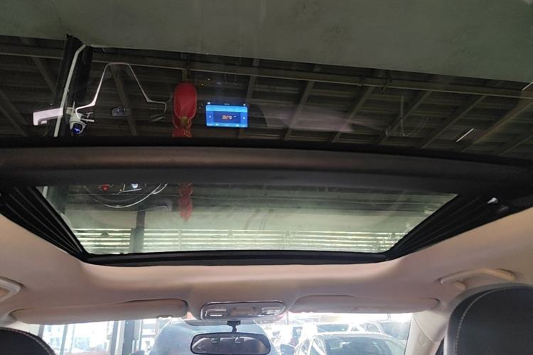 Used Geely Auto Emgrand X7 Sport 2016 1.8TD Automatic ZhiShang Model Headliner