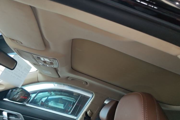 Used Geely Auto Emgrand X7 Sport 2016 1.8TD Automatic ZhiZun Version Headliner