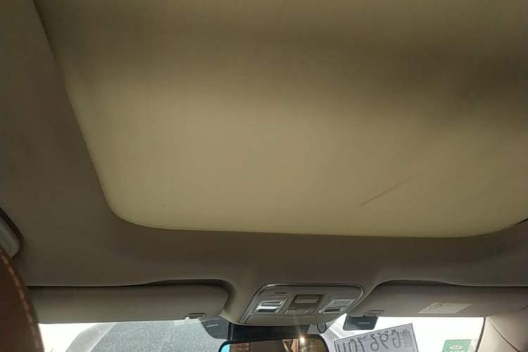 Used Geely Auto Emgrand X7 Sport 2016 1.8TD Automatic ZhiZun Version Headliner