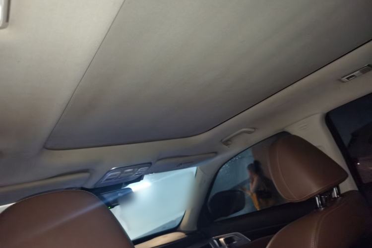 Used Geely Auto Emgrand X7 Sport 2016 1.8TD Automatic ZhiZun Version Headliner