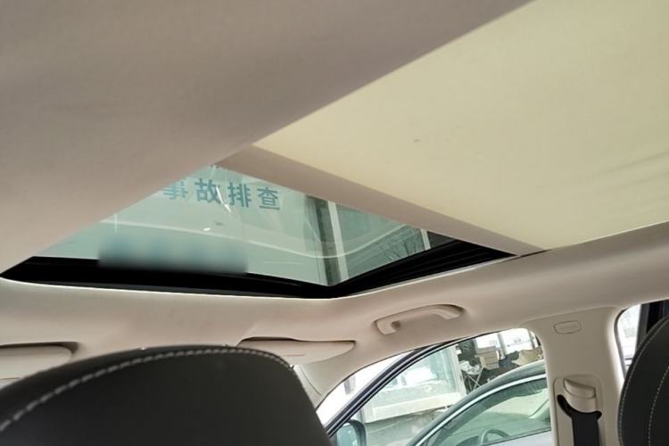 Used Geely Auto Emgrand X7 Sport 2016 1.8TD Automatic Smart Model Headliner