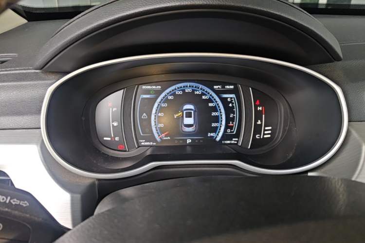 Used Geely Auto Emgrand X7 Sport 2016 1.8TD Automatic Smart Model Instrument Cluster