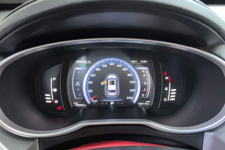 Used Geely Auto Emgrand X7 Sport 2016 1.8TD Automatic ZhiZun Version Instrument Cluster