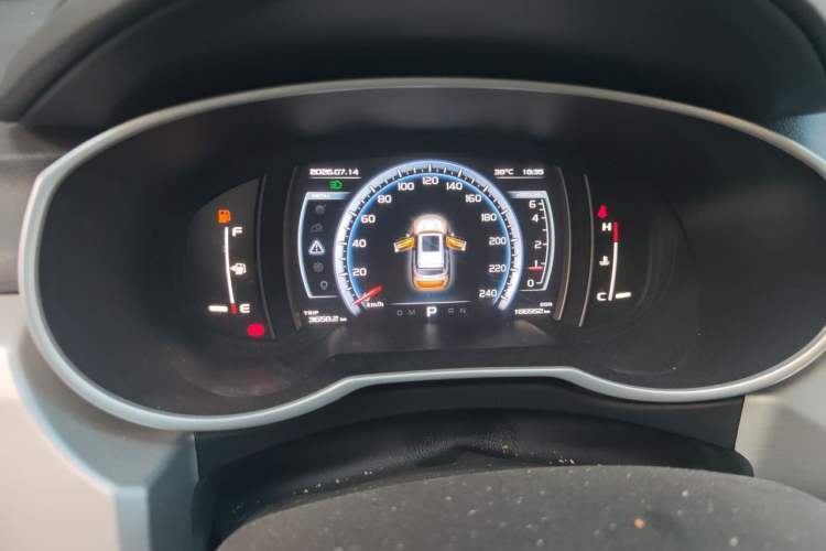 Used Geely Auto Emgrand X7 Sport 2016 1.8TD Automatic Smart Connectivity Version Instrument Cluster