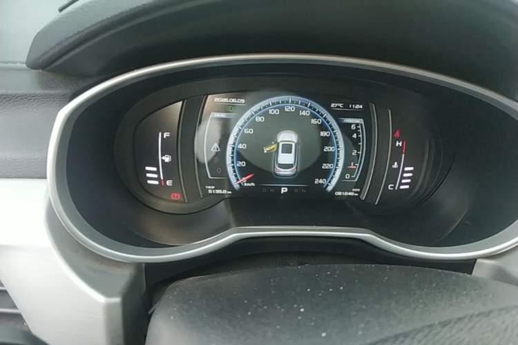 Used Geely Auto Emgrand X7 Sport 2016 1.8TD Automatic ZhiZun Version Instrument Cluster
