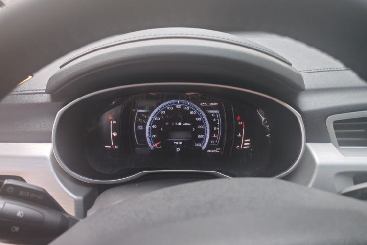 Used Geely Auto Emgrand X7 Sport 2016 1.8TD Automatic Smart Model Instrument Cluster