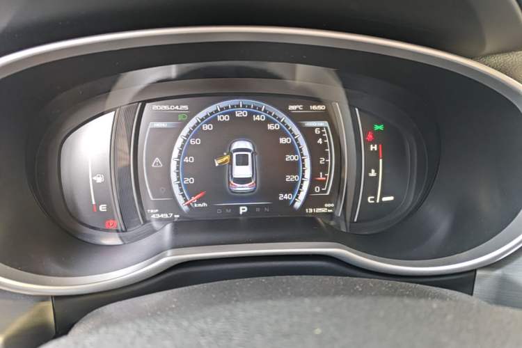 Used Geely Auto Emgrand X7 Sport 2016 1.8TD Automatic ZhiZun Version Instrument Cluster