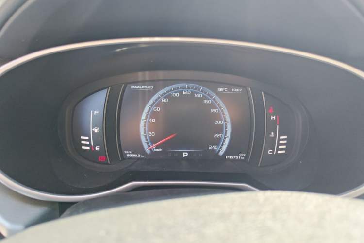 Used Geely Auto Emgrand X7 Sport 2016 1.8TD Automatic Smart Model Instrument Cluster