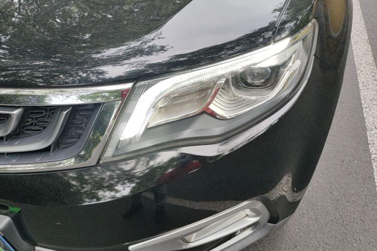 Used Geely Auto Emgrand X7 Sport 2016 1.8TD Automatic Smart Model Left Front Headlight