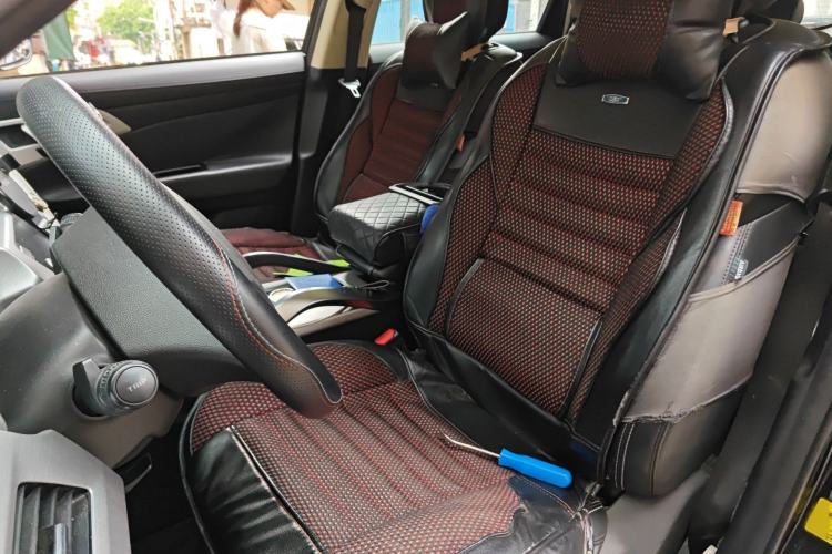 Used Geely Auto Emgrand X7 Sport 2016 1.8TD Automatic Smart Model Left Front Seat