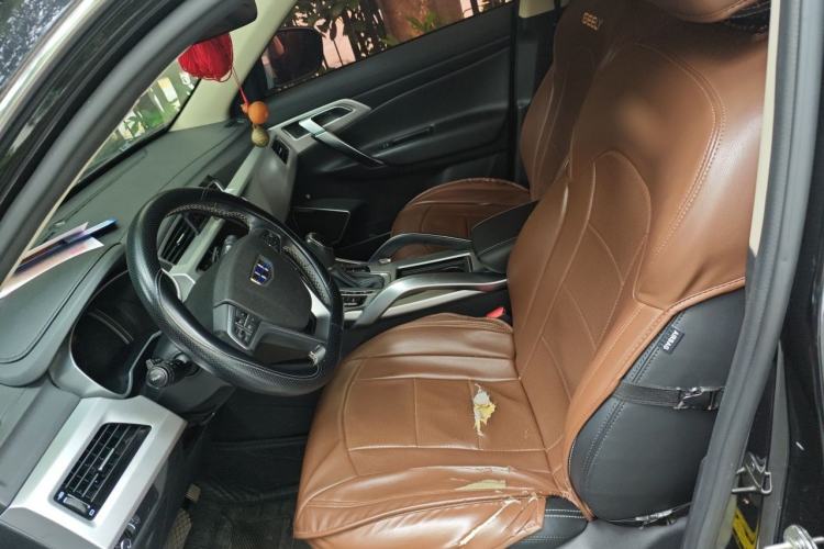 Used Geely Auto Emgrand X7 Sport 2016 1.8TD Automatic Smart Connectivity Version Left Front Seat