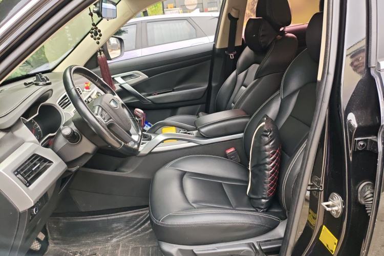 Used Geely Auto Emgrand X7 Sport 2016 2.0L Manual ZhiShang Version Left Front Seat