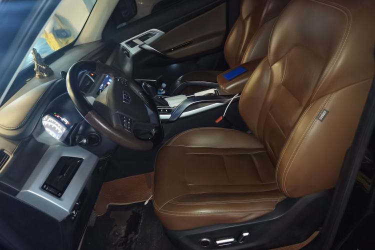 Used Geely Auto Emgrand X7 Sport 2016 1.8TD Automatic ZhiZun Version Left Front Seat