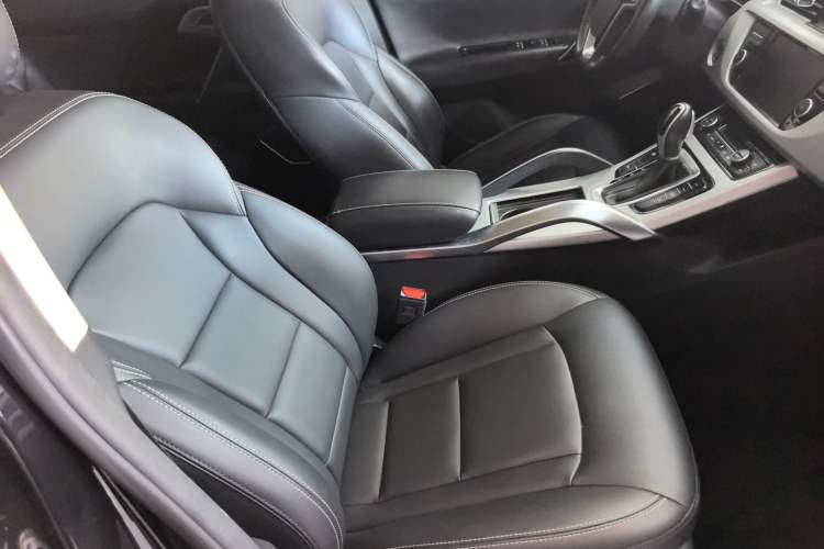 Used Geely Auto Emgrand X7 Sport 2016 1.8TD Automatic Smart Model Left Front Seat
