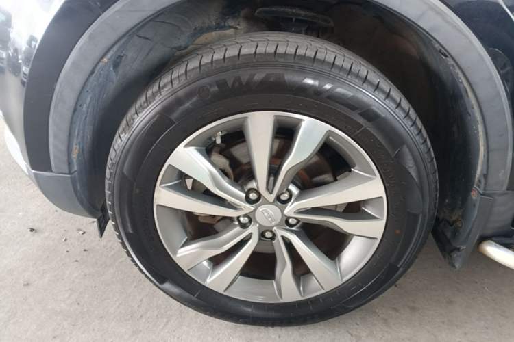 Used Geely Auto Emgrand X7 Sport 2016 1.8TD Automatic Smart Model Left Front Wheel Hub