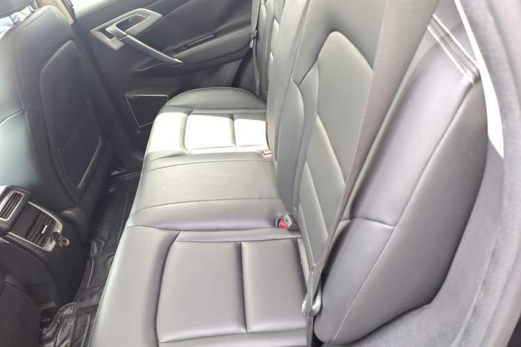 Used Geely Auto Emgrand X7 Sport 2016 1.8TD Automatic Smart Model Left Rear Seat