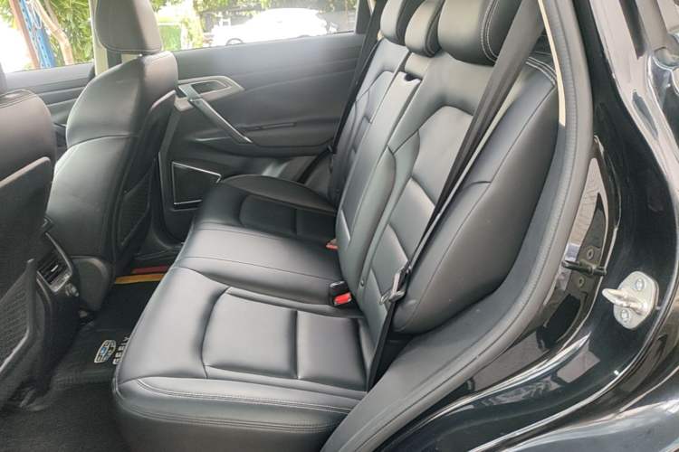 Used Geely Auto Emgrand X7 Sport 2016 1.8TD Automatic Smart Model Left Rear Seat
