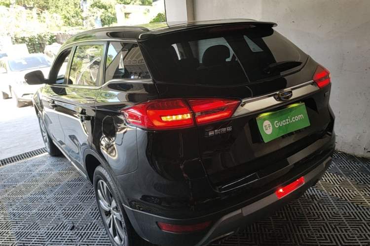 Used Geely Auto Emgrand X7 Sport 2016 2.0L Manual ZhiShang Version Rear Left 45 Deg