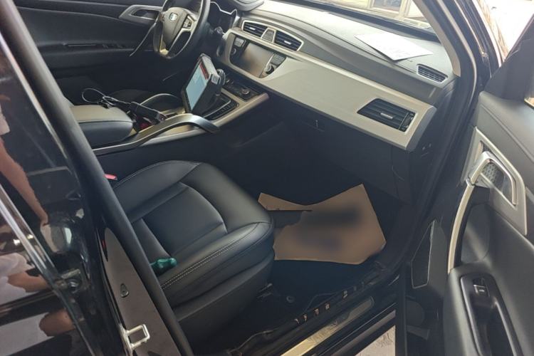 Used Geely Auto Emgrand X7 Sport 2016 1.8TD Automatic ZhiShang Model Right Front Seat