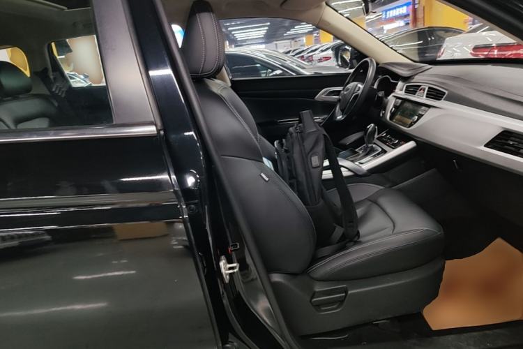 Used Geely Auto Emgrand X7 Sport 2016 1.8TD Automatic ZhiShang Model Right Front Seat